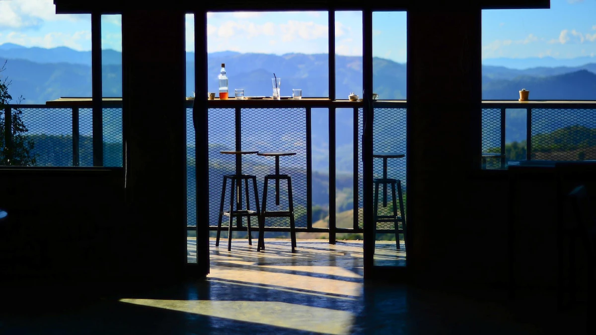 Bar-Style Balcony